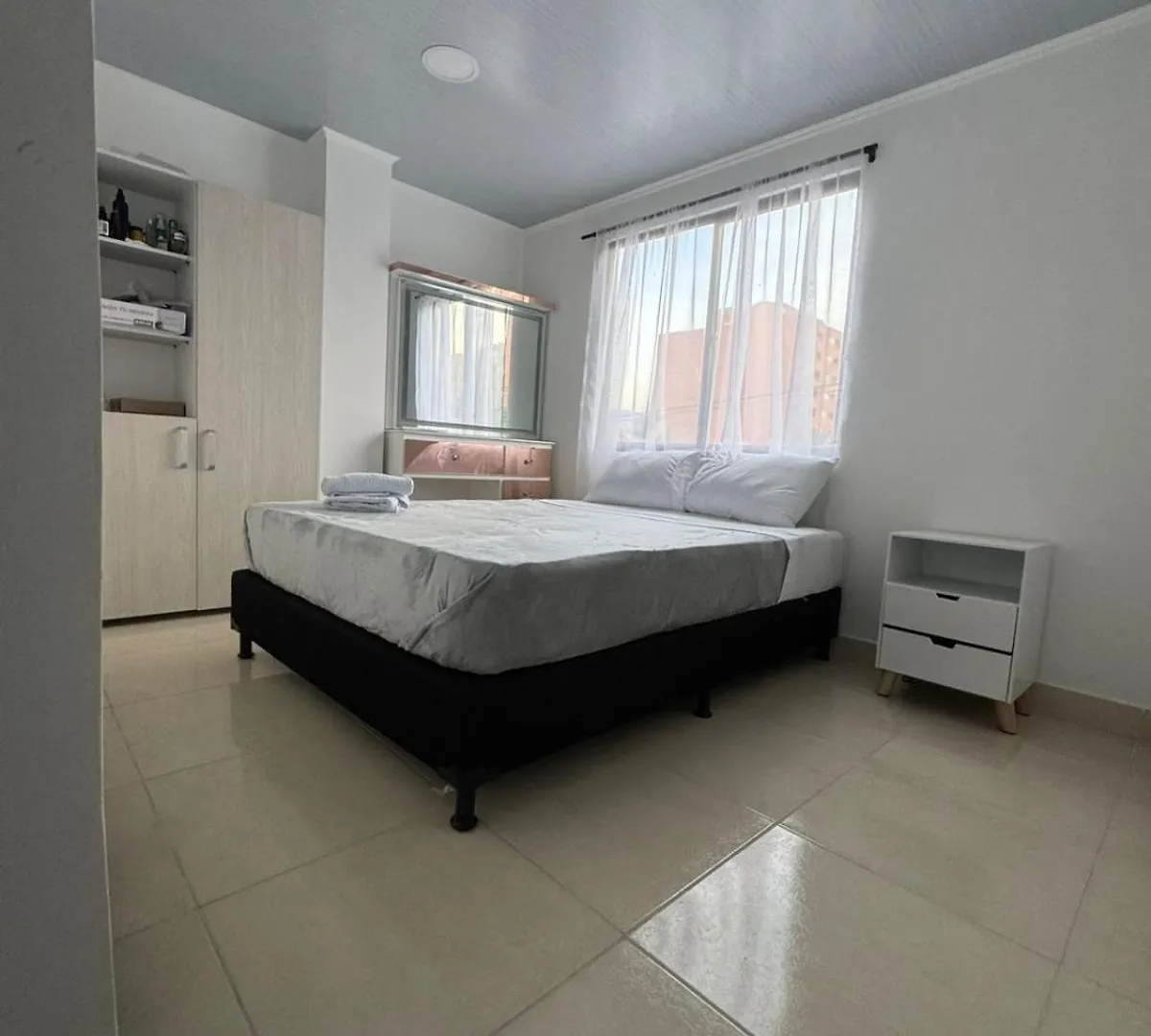 Апартаменты Urbanloft Medellin Family