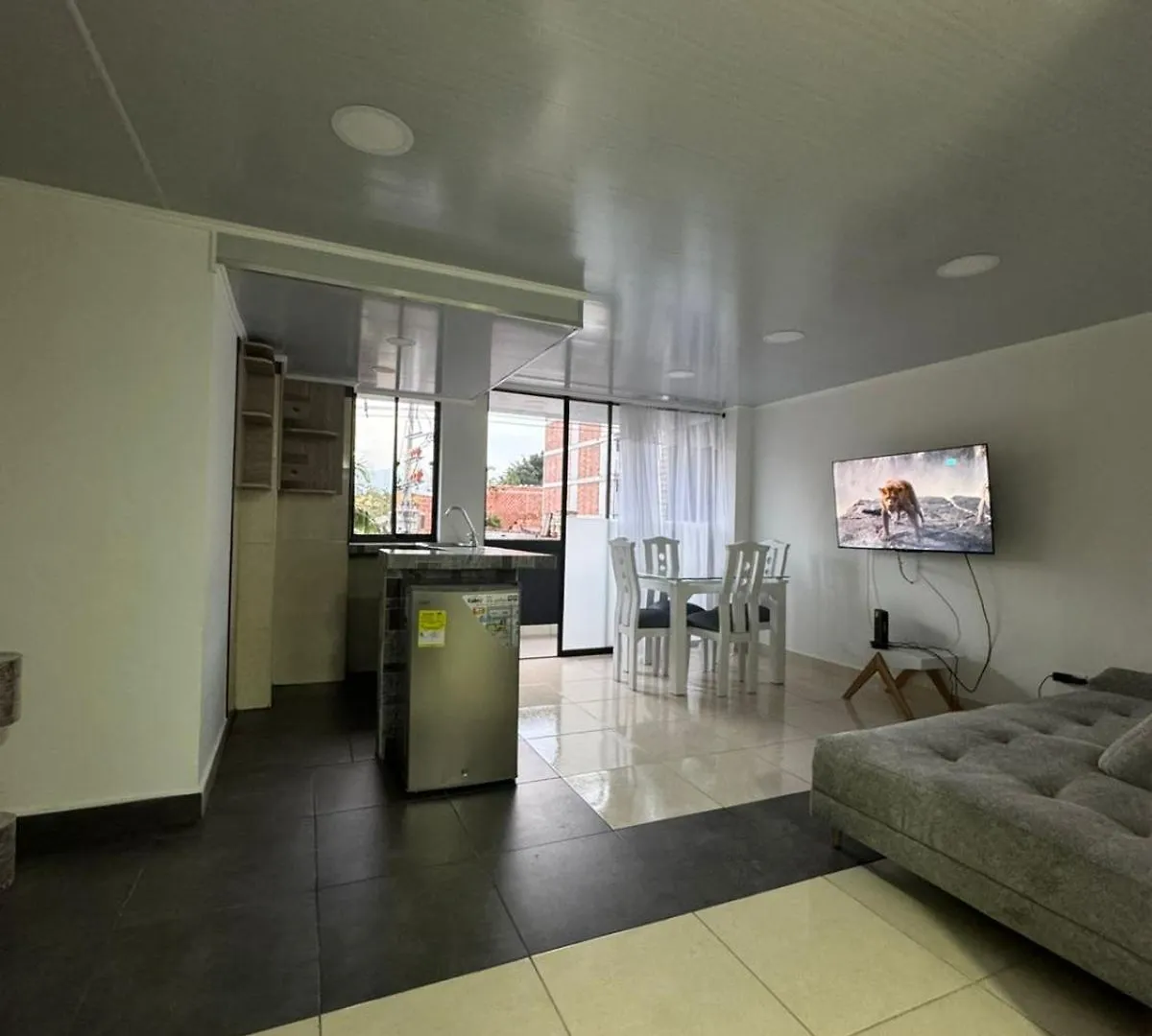 Апартаменты Urbanloft Medellin Family